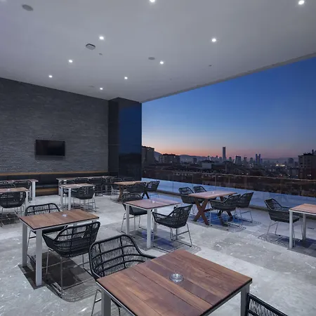 Doubletree By Hilton Umraniye 5* Istambul