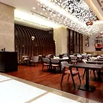 Doubletree By Hilton Umraniye מלון