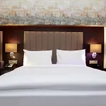 מלון Doubletree By Hilton Umraniye