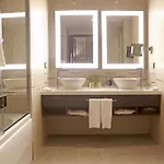 Doubletree By Hilton Umraniye מלון איסטמבול