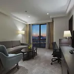 Doubletree By Hilton Umraniye מלון