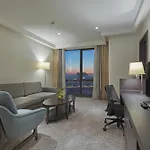 מלון Doubletree By Hilton Umraniye