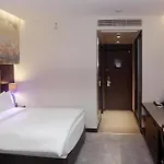 Doubletree By Hilton Umraniye מלון 5*