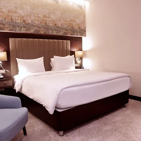 Doubletree By Hilton Umraniye Отель