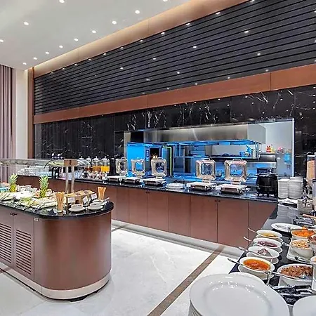Doubletree By Hilton Umraniye מלון 5*