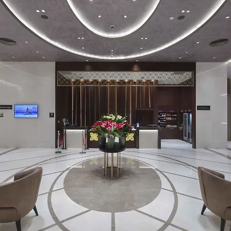Отель Doubletree By Hilton Umraniye