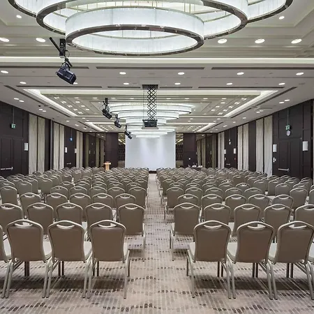 Hotel Doubletree By Hilton Umraniye